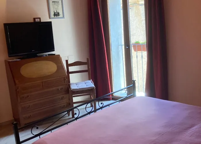 Ca Di Furesti Casa de Férias